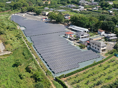 鳴門大麻太陽光発電所写真①